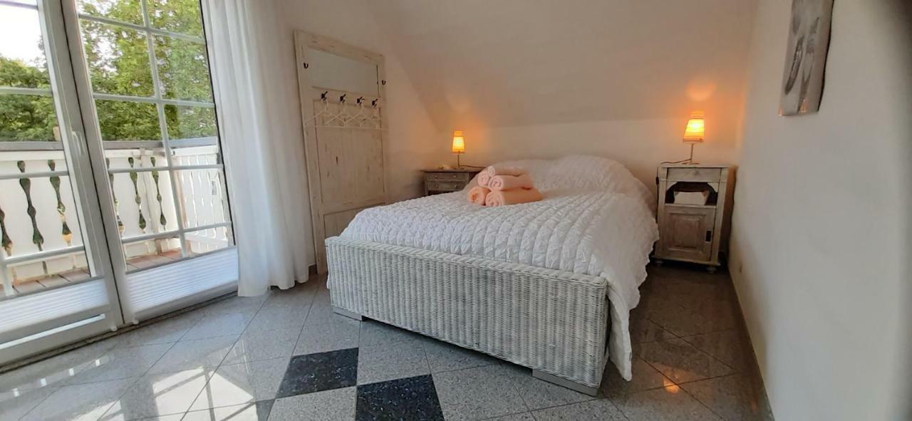 Casa Mediterrana Erkrath Exteriör bild