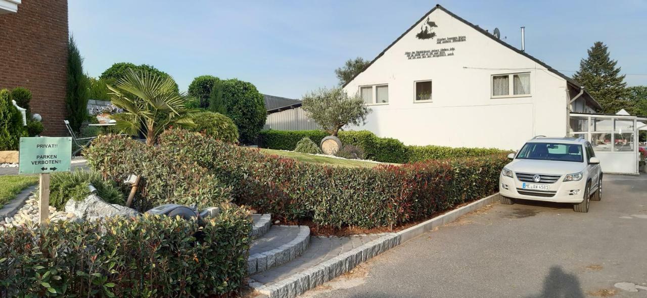 Casa Mediterrana Erkrath Exteriör bild